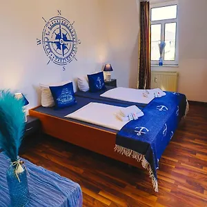 Ryde & Hyde Budget Hotel